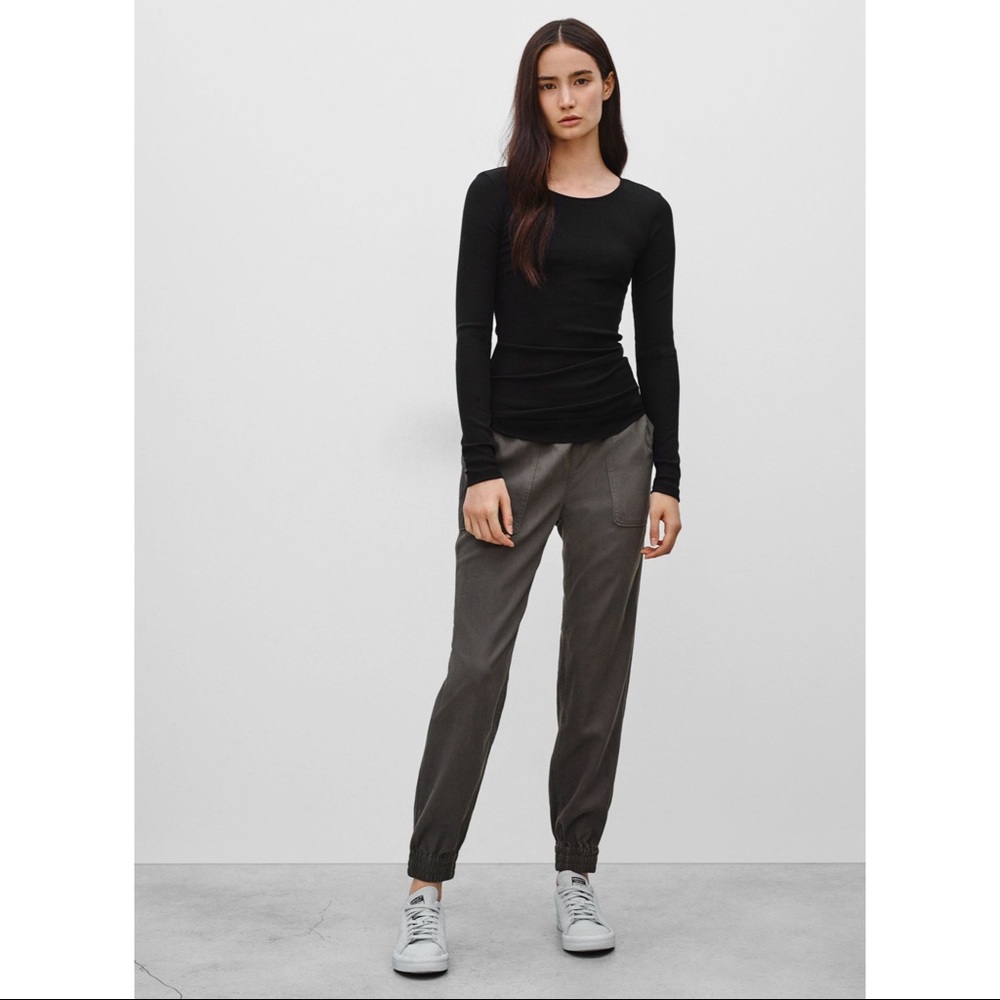Aritzia Community Stilo Pant Joggers